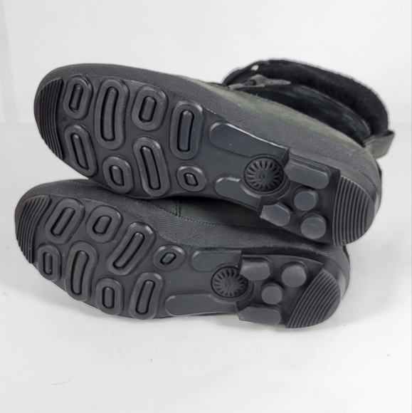 UGG Black Fur-Lined Lace-Up Boots #734 Size 7 - Picture 9 of 11